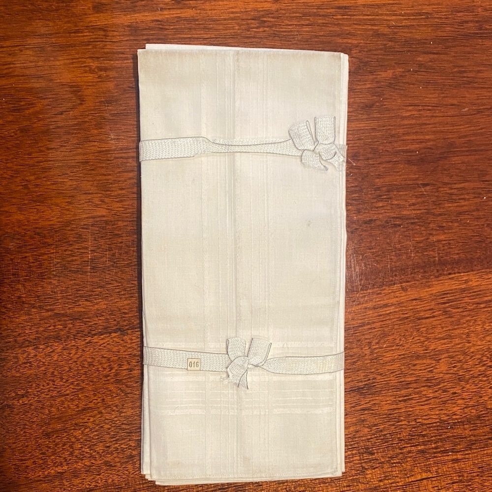 VINTAGE Cream men’s handkerchief or pocket square.
